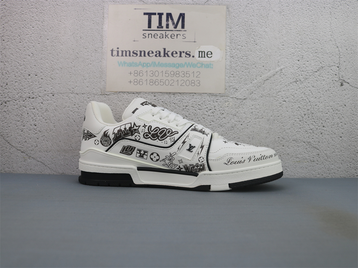 LV Trainer Sneaker White Black